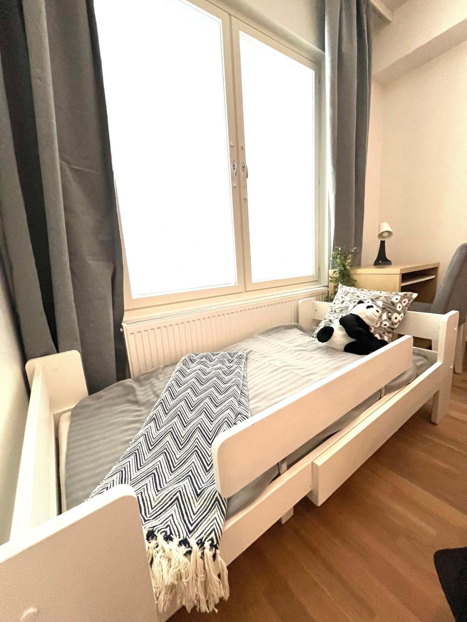 2Br Design Home 400 M From Train Station Tikkurila Vantaa Zewnętrze zdjęcie